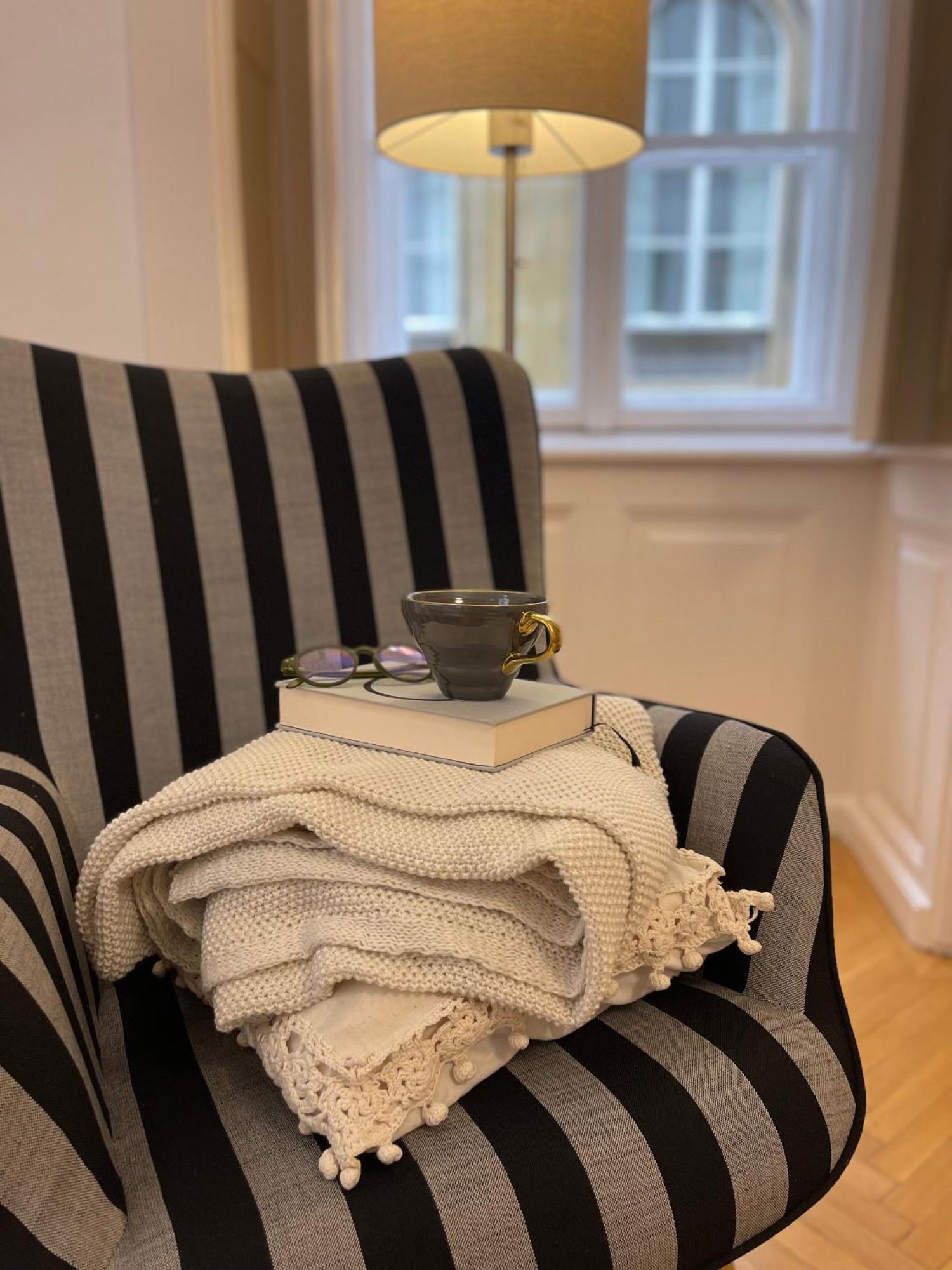 Apartment Downtown Rabbit Realtanoda19 *
